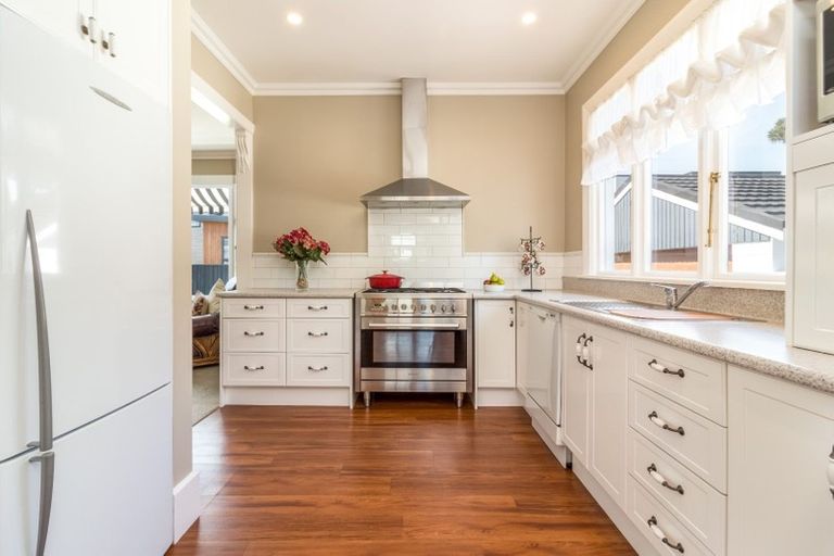 Photo of property in 20 Roa Road, Fendalton, Christchurch, 8041