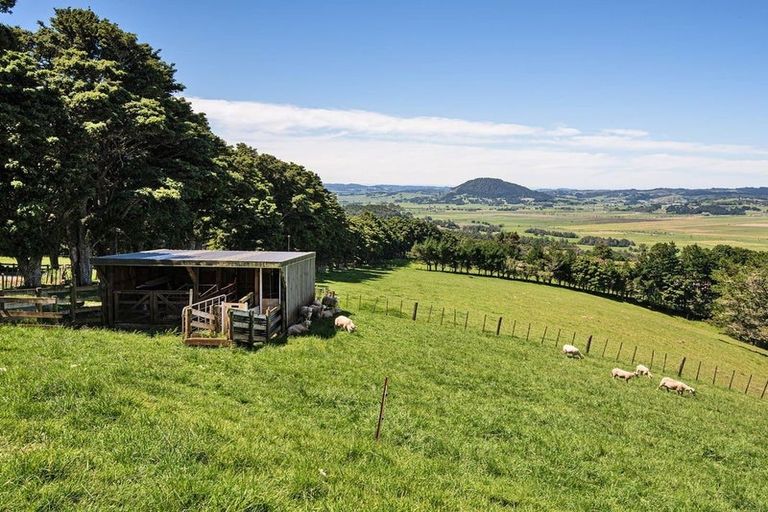 Photo of property in 137 Going Road, Ruatangata West, Kamo, 0185