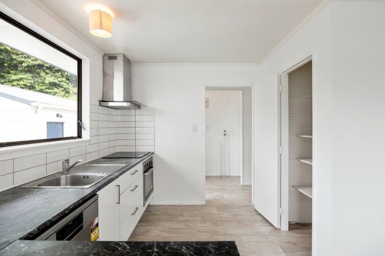 Photo of property in 43b Crawshaw Drive, Nawton, Hamilton, 3200