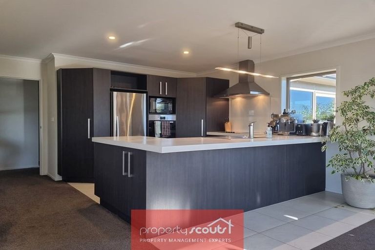 Photo of property in 3a Honeyfield Drive, Whalers Gate, New Plymouth, 4310