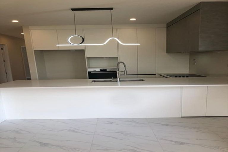 Photo of property in 23 Woven Place, Karaka, Papakura, 2113