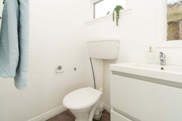 Photo of property in 10 Harper Street, Newtown, Wellington, 6021