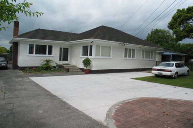 Photo of property in 1/76 Kenderdine Road, Papatoetoe, Auckland, 2025