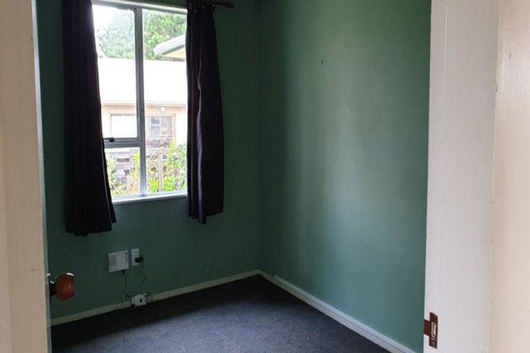 Photo of property in 11 Mossburn Grove, Kelson, Lower Hutt, 5010