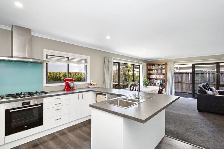 Photo of property in 52 Ruahine Street, Trentham, Upper Hutt, 5018