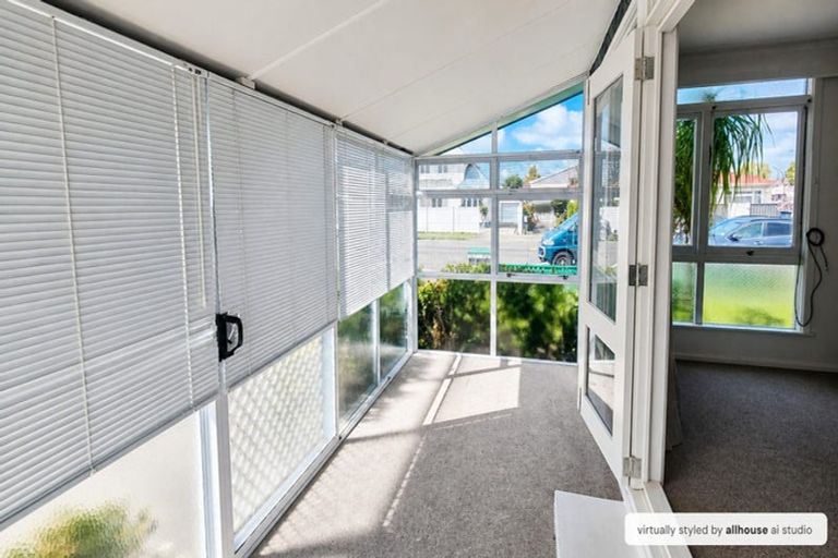 Photo of property in 1/305 Charles Street, Saint Leonards, Hastings, 4120