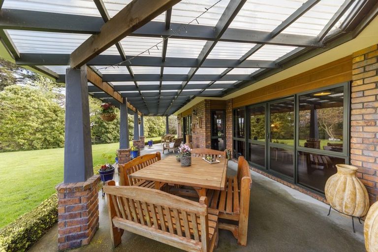 Photo of property in 1 Bushview Lane, Ashhurst, Palmerston North, 4470