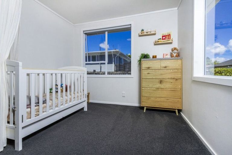 Photo of property in 16 Tapu Road, Huapai, Kumeu, 0810