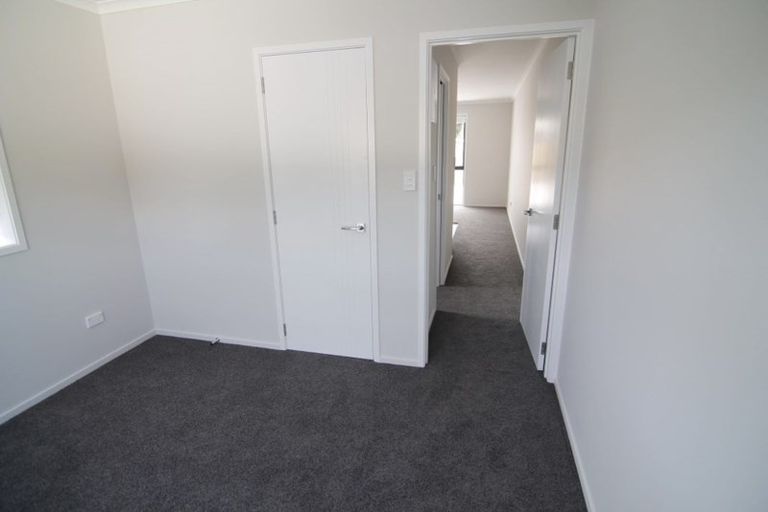 Photo of property in 104 Bowhill Road, New Brighton, Christchurch, 8083