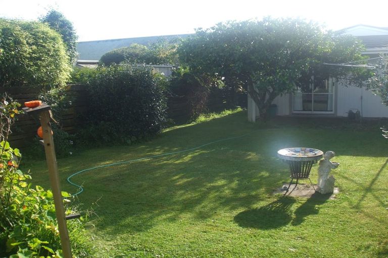 Photo of property in 30b Belvedere Avenue, Waikanae, 5036