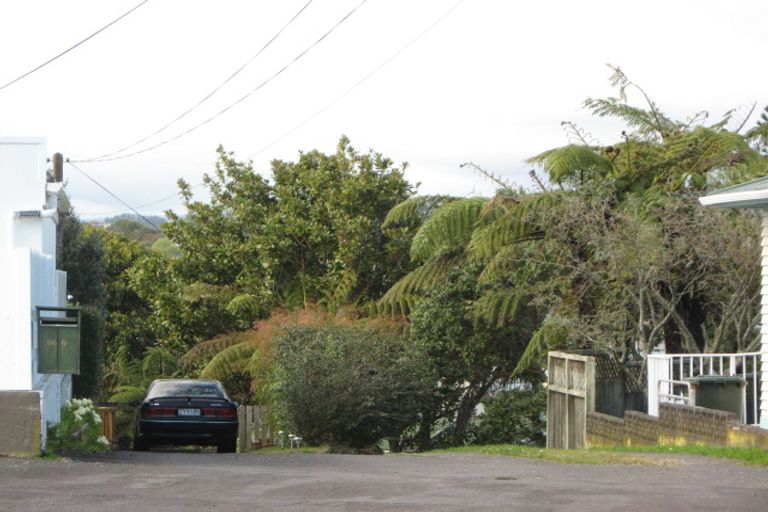 Photo of property in 24 Stuart Place, Blagdon, New Plymouth, 4310