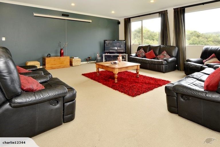 Photo of property in 10 Summerfield Lane, Albany, Auckland, 0632