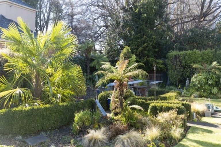 Photo of property in 203 Waimea Terrace, Beckenham, Christchurch, 8023