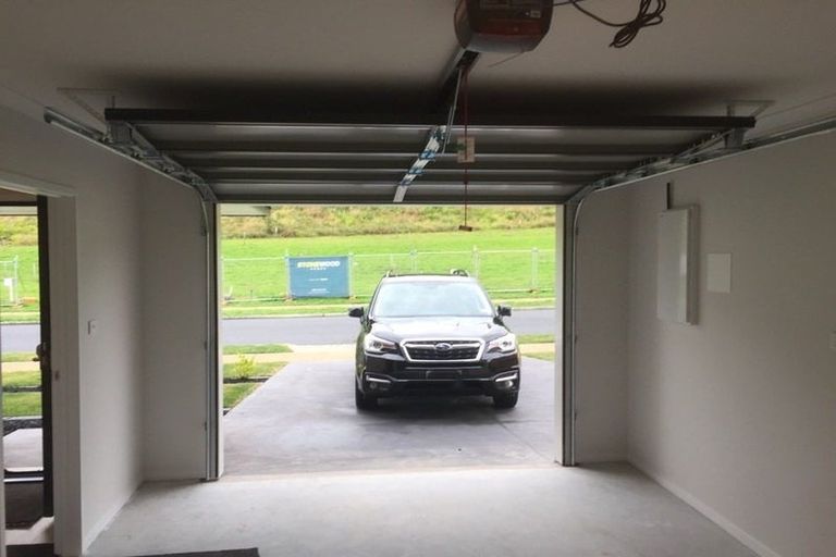 Photo of property in 28 Pakanga Grove, Pyes Pa, Tauranga, 3112