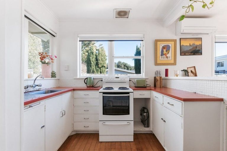 Photo of property in 1120b Papamoa Beach Road, Papamoa Beach, Papamoa, 3118