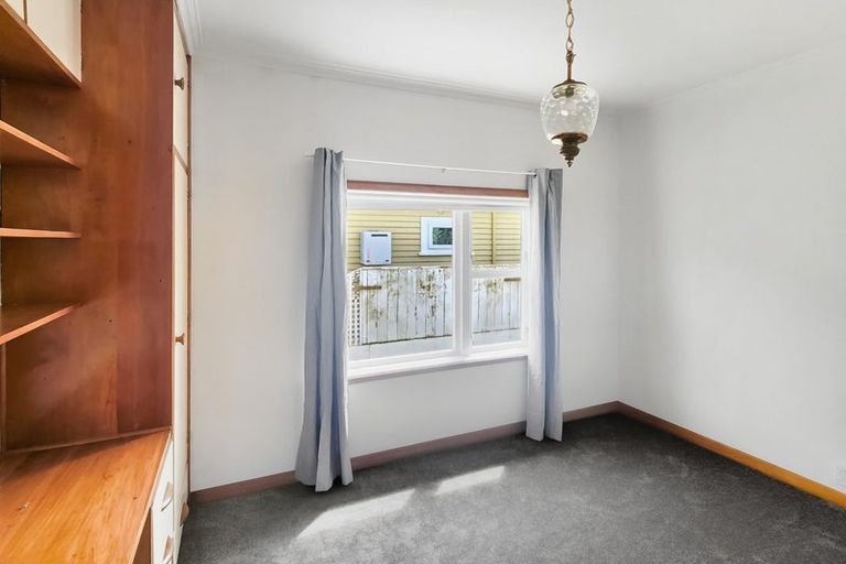 Photo of property in 35 Ropata Crescent, Boulcott, Lower Hutt, 5010