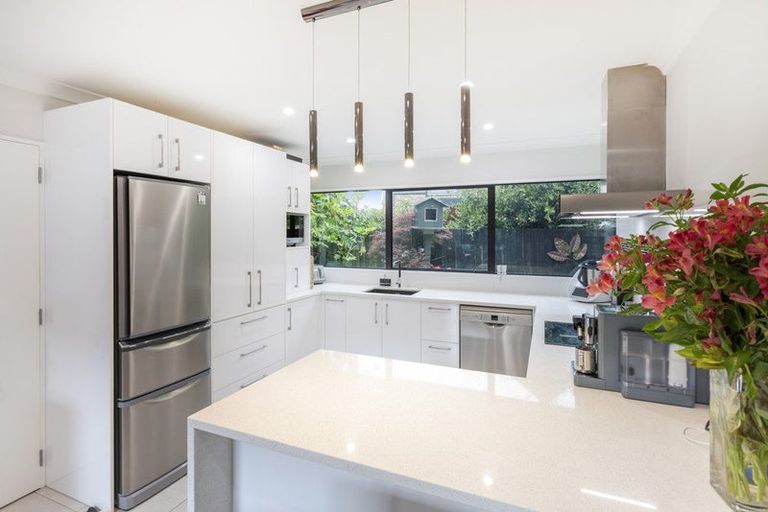 Photo of property in 84 Regency Crescent, Redwood, Christchurch, 8051