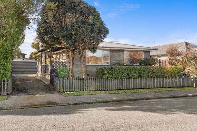 Photo of property in 128 Wales Street, Halswell, Christchurch, 8025