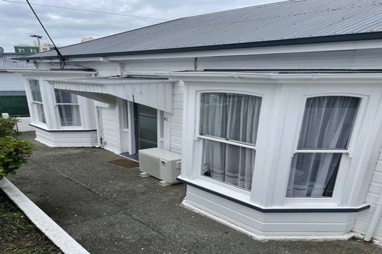 Photo of property in 23 Nairn Street, Mount Cook, Wellington, 6011