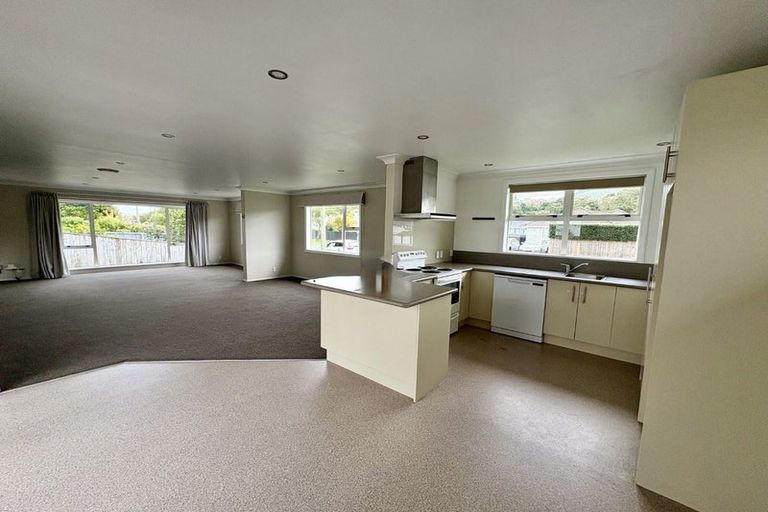 Photo of property in 55 Longfellow Street, Trentham, Upper Hutt, 5018