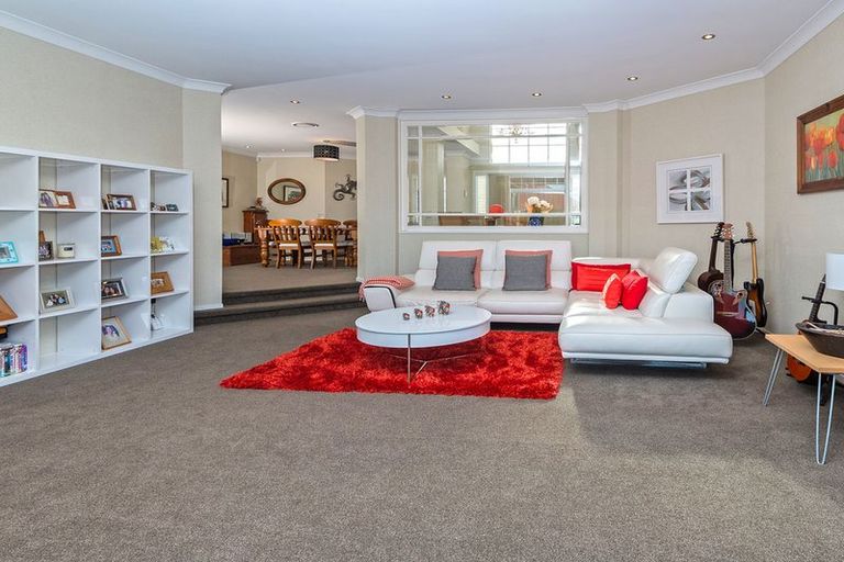 Photo of property in 22 Whitford Road, Howick, Auckland, 2014