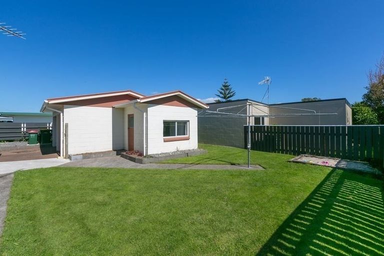 Photo of property in 27 Mangati Road, Bell Block, New Plymouth, 4312