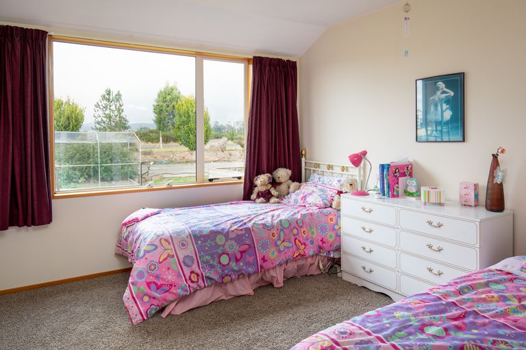 Photo of property in 9 Saleyard Road, Castlerock, Lumsden, 9792