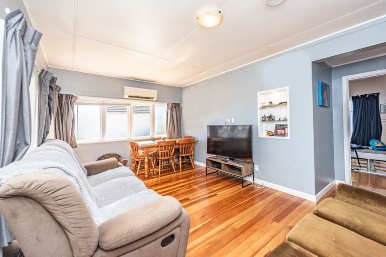 Photo of property in 40c Cornfoot Street, Castlecliff, Whanganui, 4501