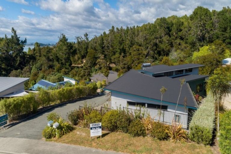 Photo of property in 4 Wall Street, Kaiteriteri, Motueka, 7197
