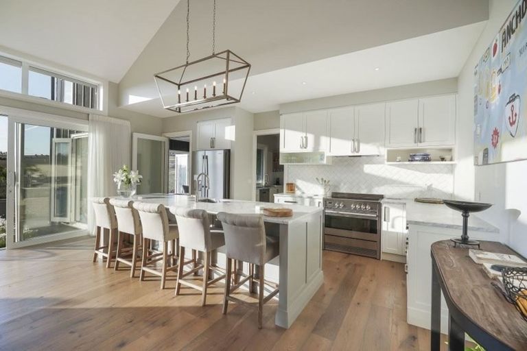 Photo of property in 12 Myra Evelyn Grove, Dairy Flat, Albany, 0792