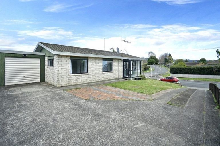 Photo of property in 96a Boucher Avenue, Te Puke, 3119