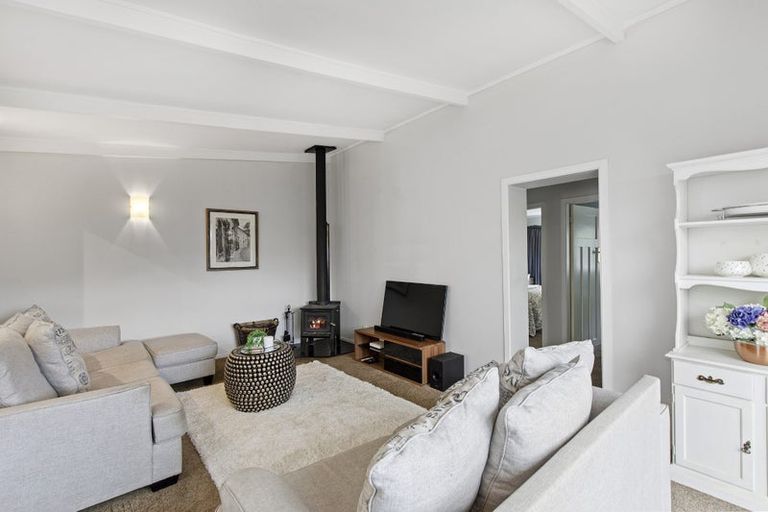 Photo of property in 2 Richard Street, Belmont, Lower Hutt, 5010