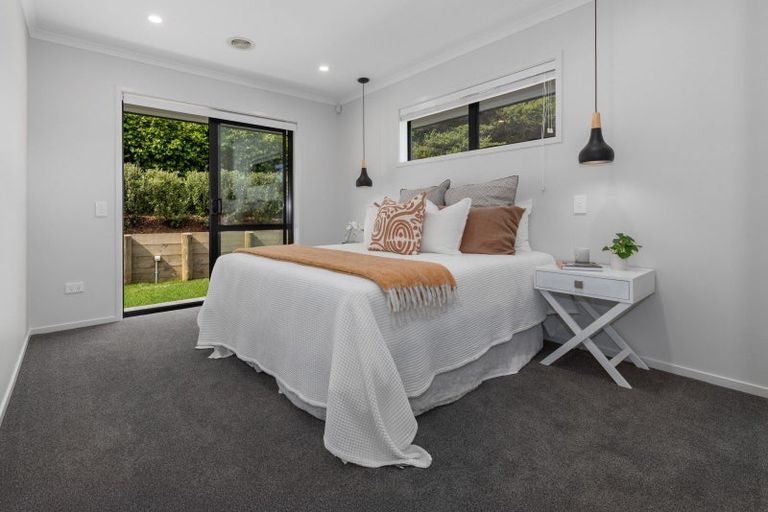 Photo of property in 38 Mooring Close, Whitby, Porirua, 5024