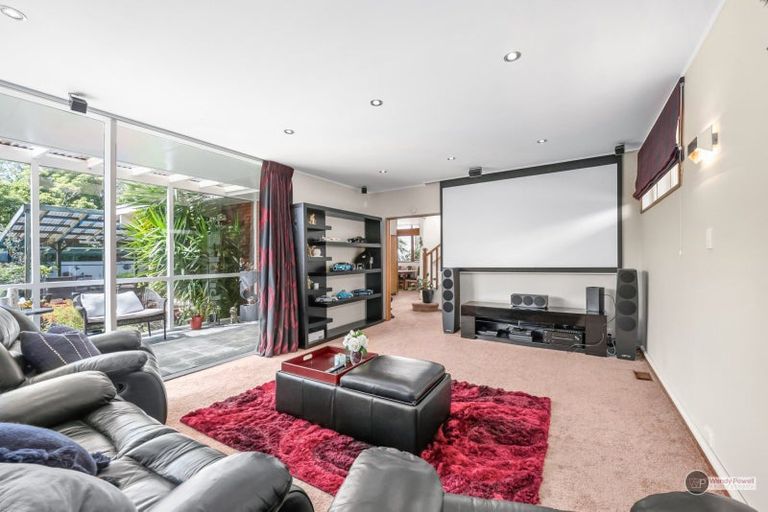Photo of property in 44 Manuka Street, Stokes Valley, Lower Hutt, 5019