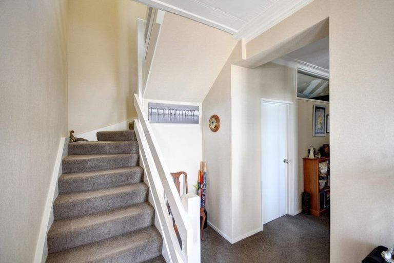 Photo of property in 2b Second Beach Road, Saint Clair, Dunedin, 9012