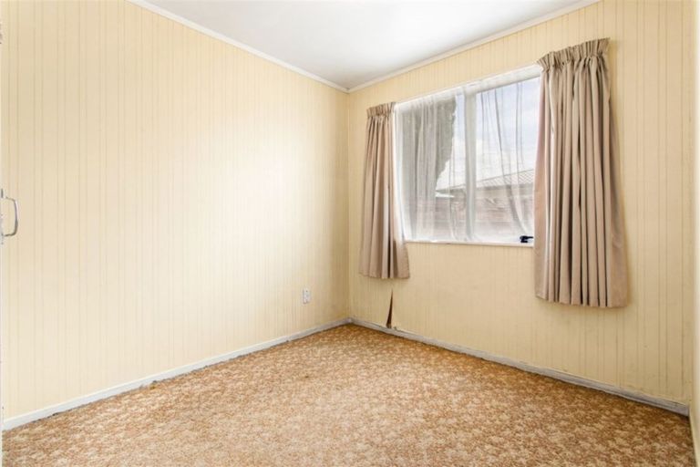 Photo of property in 1/116 Seabrook Avenue, New Lynn, Auckland, 0600