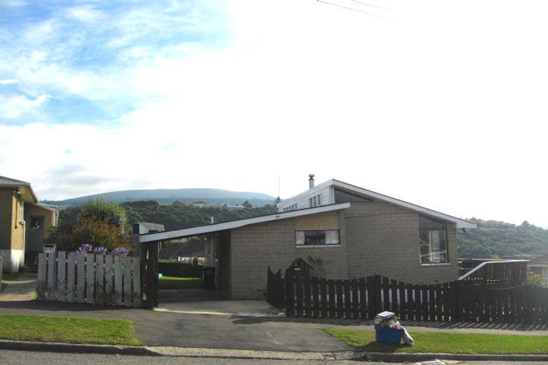 Photo of property in 216 Brockville Road, Brockville, Dunedin, 9011