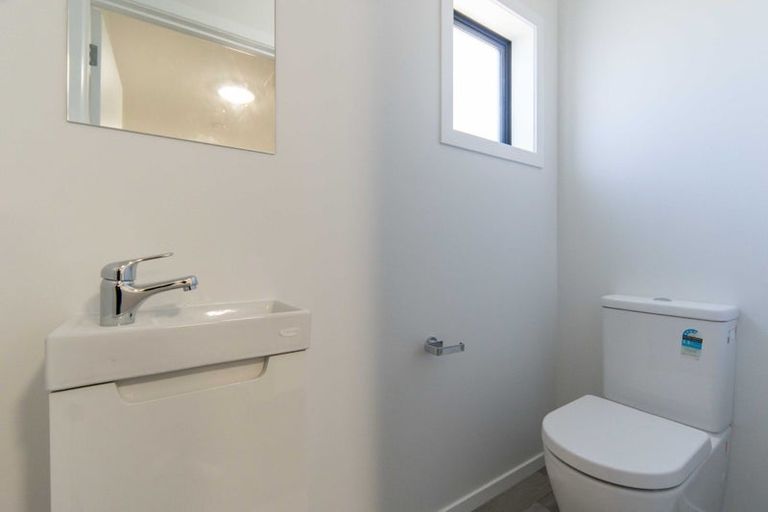 Photo of property in 54 Flynn Road, Hillcrest, Hamilton, 3216