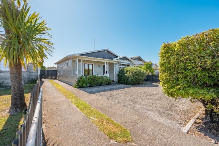Photo of property in 5 Georges Drive, Napier South, Napier, 4110