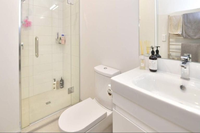 Photo of property in 12 Sapling Way, Silverdale, 0932