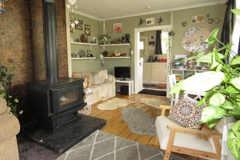 Photo of property in 43 Dick Street, Reefton, 7830