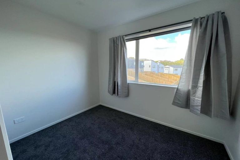 Photo of property in 4b Putiputi Way, Papakura, 2110