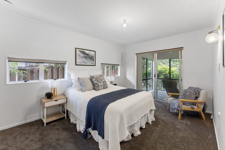 Photo of property in 5 Stanhope Grove, Korokoro, Lower Hutt, 5012