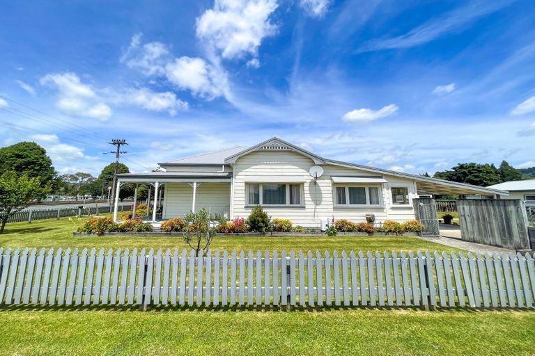 Photo of property in 10 Carroll Street, Te Kuiti, 3910
