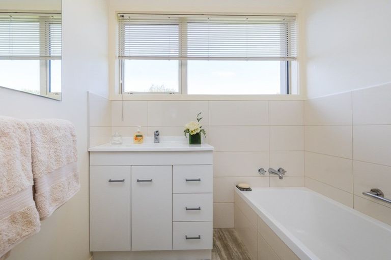 Photo of property in 34 Te Arakura Road, Feilding, 4775