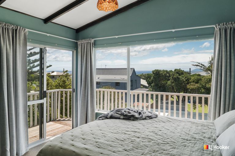 Photo of property in 183 Seaforth Road, Waihi Beach, 3611