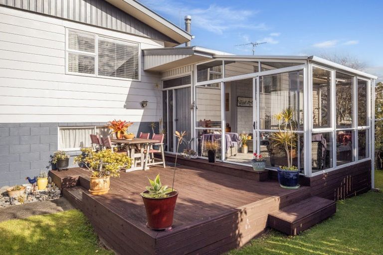 Photo of property in 10 Bay Street, Matua, Tauranga, 3110