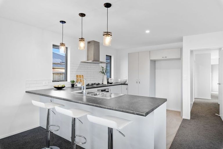 Photo of property in 22 Foster Place, Amberley, 7410