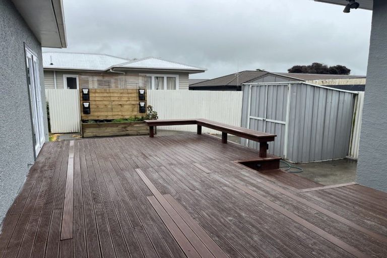 Photo of property in 30 Botanical Road, Takaro, Palmerston North, 4412
