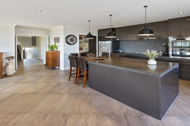 Photo of property in 40 Chianti Close, Flat Bush, Auckland, 2019